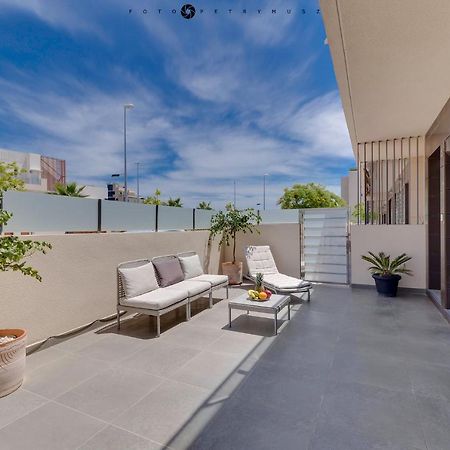 Apartamento En La Planta Baja "Playa Elisa" Pilar de la Horadada Exterior photo