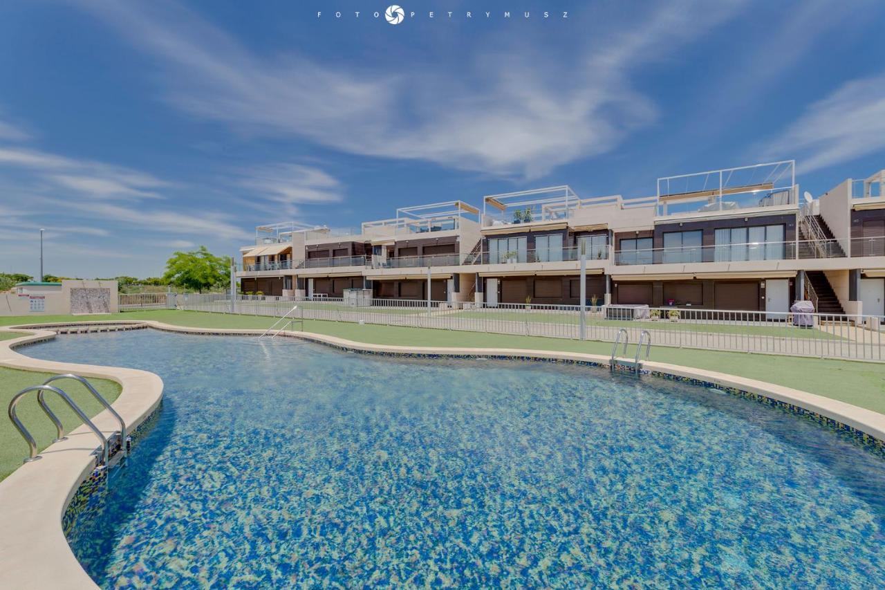 Apartamento En La Planta Baja "Playa Elisa" Pilar de la Horadada Exterior photo